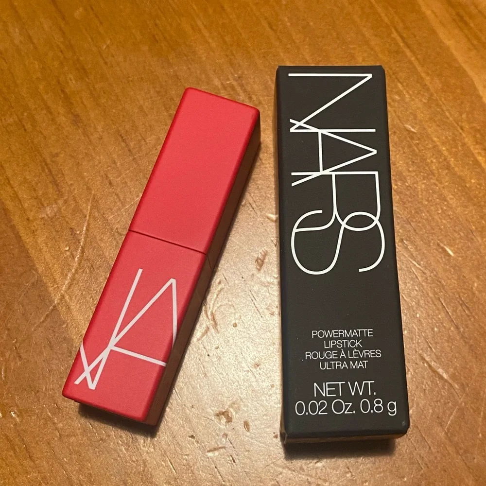 NARS Powermatte Lipstick